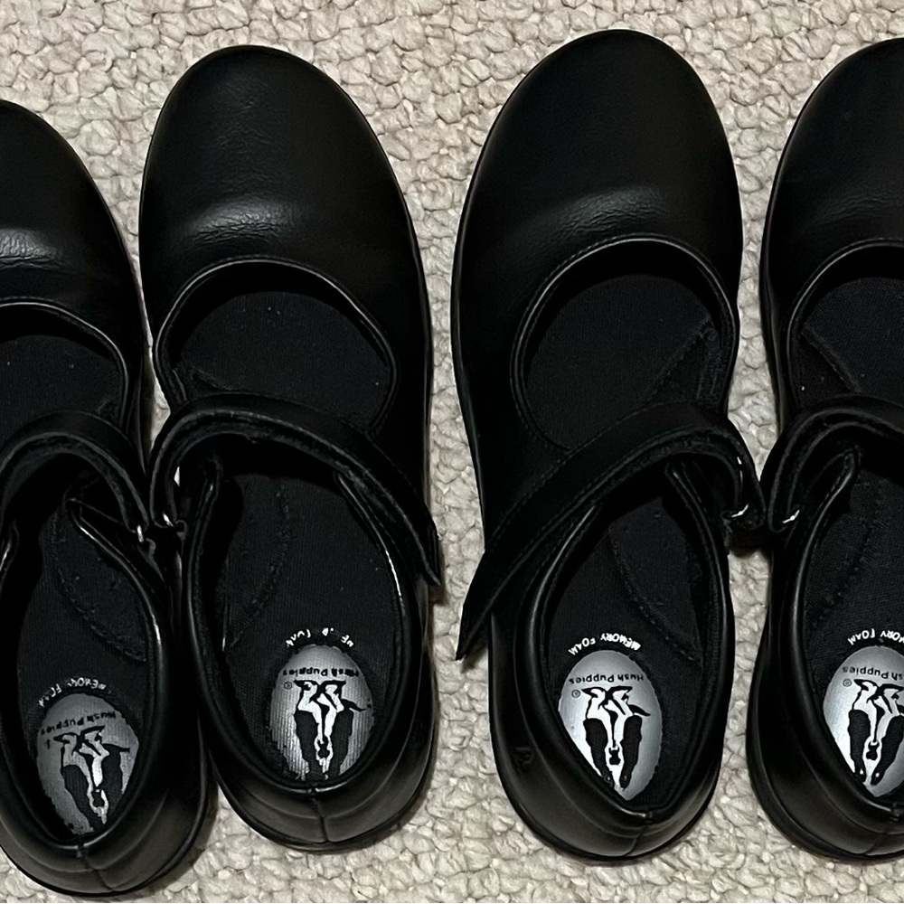 Girls Mary Jane’s - Hush Puppies Lexi, size 5Y.